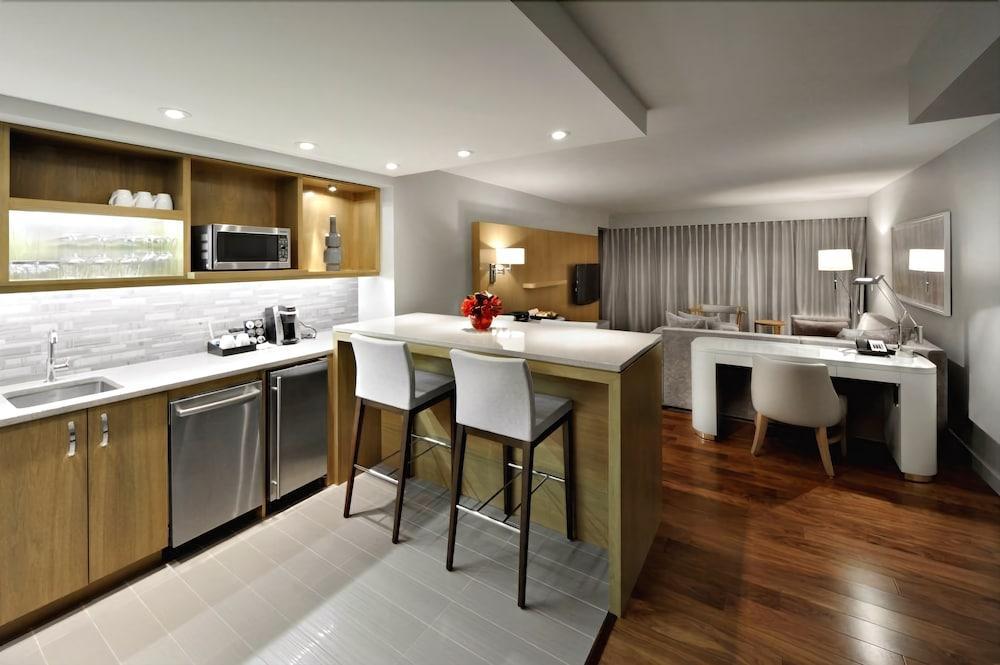 The James Hotel Saskatoon Luaran gambar
