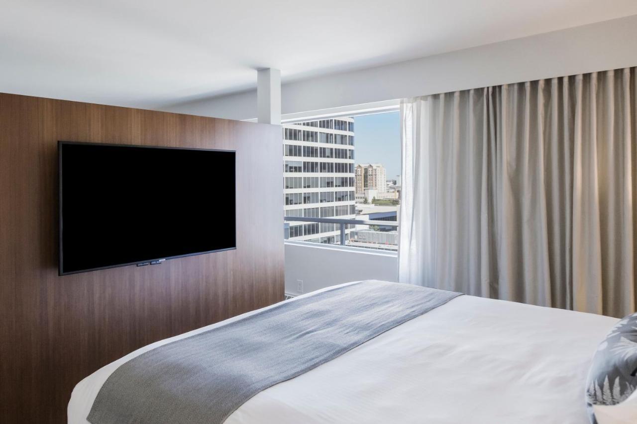 The James Hotel Saskatoon Luaran gambar